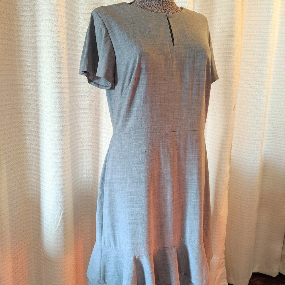 Banana Republic Lightweight Wool Gray Dress 14